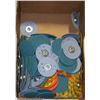 Image 1 : LOT OF ASST SMALL SANDING DISCS