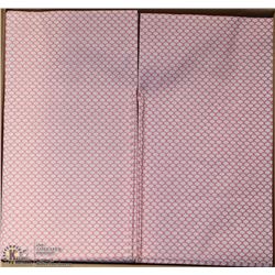 BOX OF WYPALL X70 FOODSERVICE TOWELS
