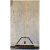 Image 1 : ATLAS GRAHAM 20INCH BROOM