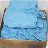 Image 1 : LOT OF 20 DISPOSABLE LARGE COVERALLS