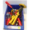 Image 1 : BOX OF ASST HAND TOOLS AND CHISELS