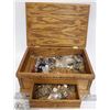 Image 1 : WOOD JEWELLERY BOX WITH CONTENTS 19.5X13