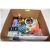 Image 1 : BOX W/ ASSORTED COLLECTIBLES, ORNAMENTS AND MORE