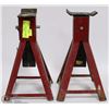 Image 1 : A PAIR OF JACK STANDS