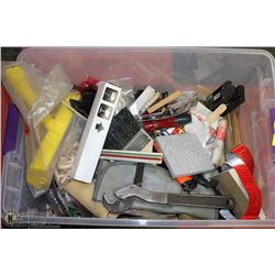 BOX OF TOOLS ON CHOICE