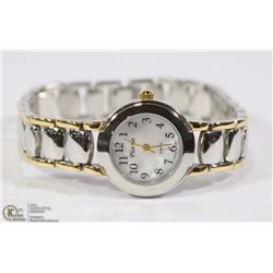 PICADAR QUARTZ TOW TONED WHITE DIAL LADIES WATCH