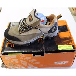 SNAZZY PAIR OF STC SIZE 5 WOMENS SAFETY SHOES