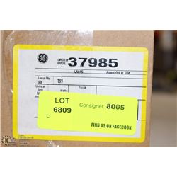 SMALL GE 199 LIGHT BULBS