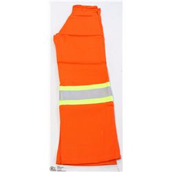 3 PAIRS OF BIG BILL FR ORANGE WORK PANTS 32X28