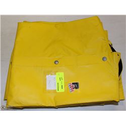 LOT OF FOUR 4XL FLAME GARD RAINJACKET