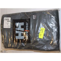 LOT OF 2 HELLY HANSEN 3XL GREEN RAIN JACKET