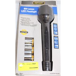 DEFIANT 850 LUM. LED FLASHLIGHT AS IS