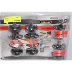 DEFIANT 3 PAK DOOR HANDLE SET AS IS