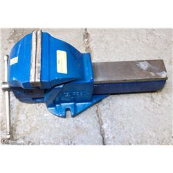 GRAY TOOLS BENCH VISE