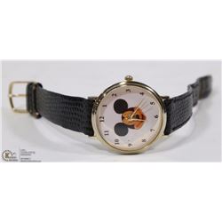 MICKEY MOUSE WRIST WATCH