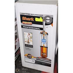 SHARK ROCKET PROFESSIONAL VACUUM,ORANGE