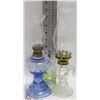 Image 1 : TWO ASSORTED SMALL ESTATE OIL LAMPS