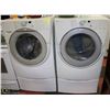 Image 1 : WHIRLPOOL DUET FRONT LOAD WASHER/DRYER SET WITH