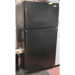 BLACK WHIRLPOOL REFIGERATOR MODEL #ETIMHKXMB04