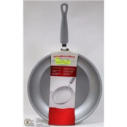 KITCHENAID 12.5" SKILLET ALUMINUM NON STICK SILVER