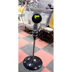 NOMA METAL FLOOR FAN WITH REMOTE