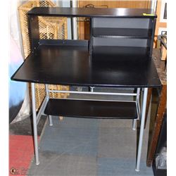 COMPUTER STATION 23"X34"X42"H