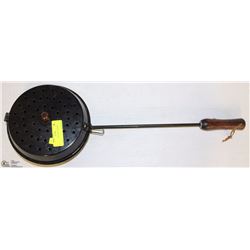 VINTAGE COAL FEET WARMER