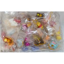 COMPLETE SET OF WINNIE THE POOH CELL PHONE CHARMS