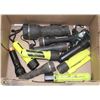 Image 1 : FLAT OF 12 ASSORTED FLASHLIGHTS