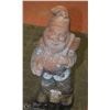 Image 1 : A VINTAGE GARDEN GNOME