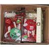 Image 1 : COLLECTOR M&M FIGURES AND ESTATE ITEMS BOX