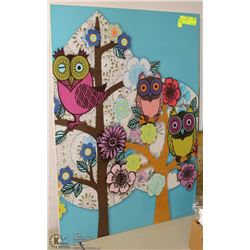 PICTURE PLAQUE  W/ OWLS