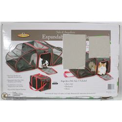 PET STORE EXPANDABLE PET CARRIER ,EXPANDING SIDES