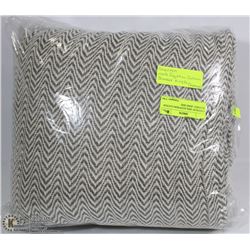 CHEVRON 100% EGYPTION COTTON BLANKET ,KING SIZE