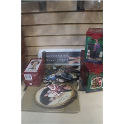 LOT OF ELVIS COLLECTIBLES