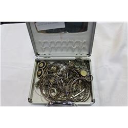 JEWELLRY CASE WITH CONTENTS