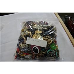 LARGE BAG OF JEWELLRY