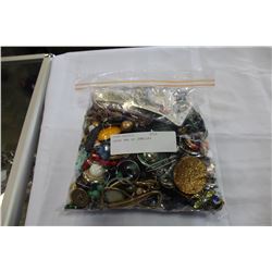 LARGE BAG OF JEWELLRY