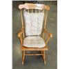 Image 1 : MAPLE ROCKER