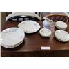 Image 1 : VINTAGE PARTIAL CHINA SET CZECHSLOVAKIA