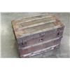 Image 2 : VINTAGE DOME TOP TRUNK