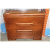 Image 1 : 3 DRAWER WALNUT DRESSER