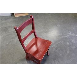 LADDER CHAIR