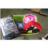 Image 1 : TOTE OF NEW KIDS BEDDING