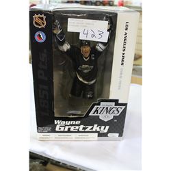 WAYNE GRETZKY OVERSIZE MCFARLAND FIGURE