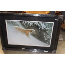 MOMENTUM SIBERIAN TIGER BY ROBERT BATEMAN