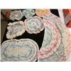 Image 1 : 7 Colored Doilies