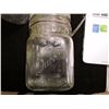 Image 1 : Queen Pint Jar