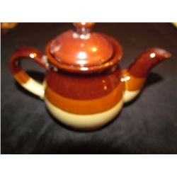 Crockery Teapot