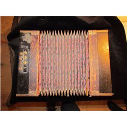 Unknown Brand Accordian 11" Wide x 11" Long - Not Working